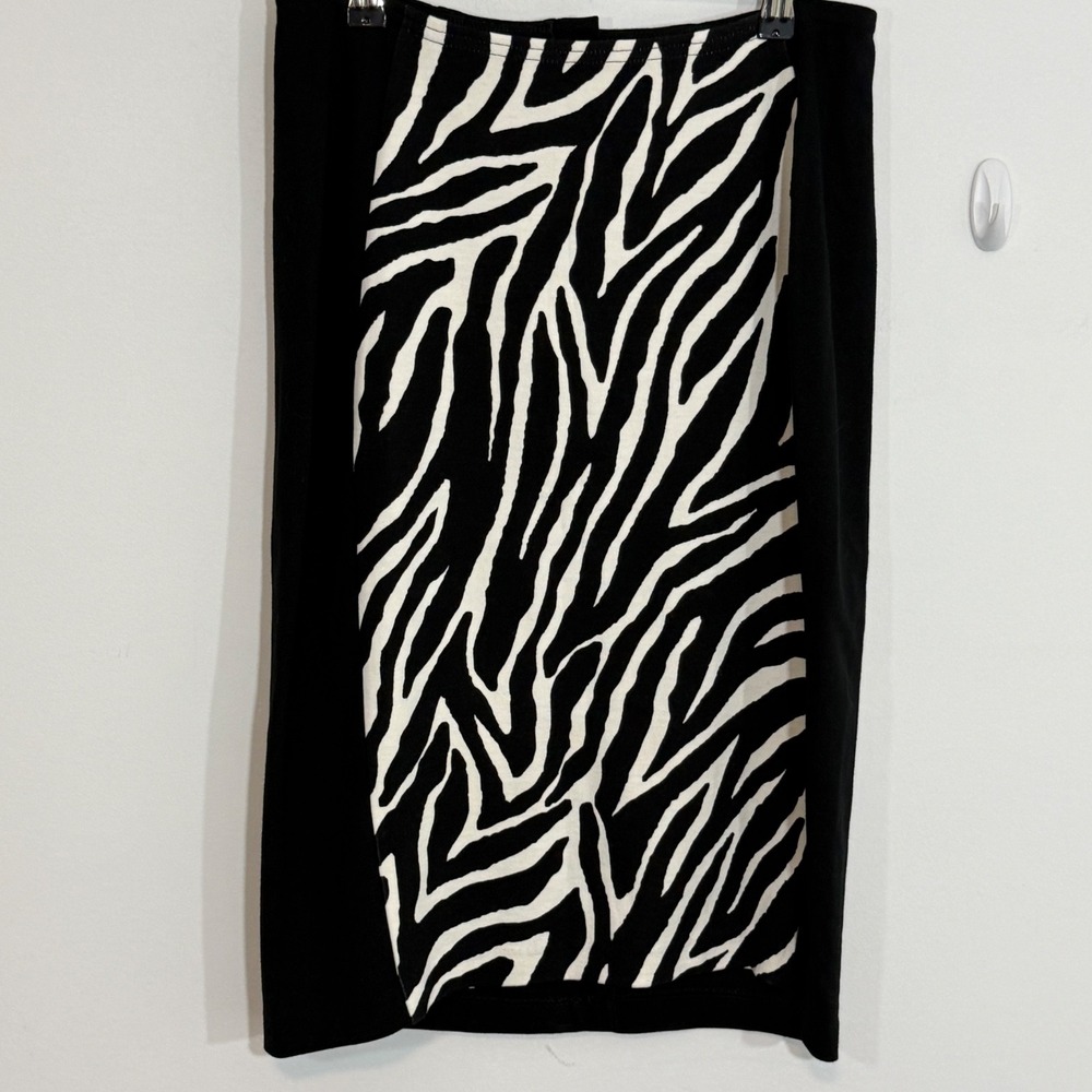 Chicos So Slimming Womens Pencil Skirt Size 0  US Small Black White Zebra Print